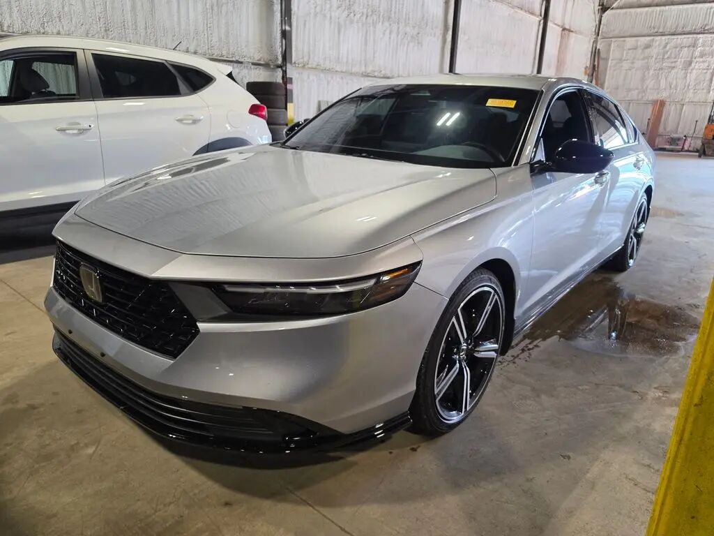 2024 Honda Accord Hybrid Sport-L — photo 1 of 35