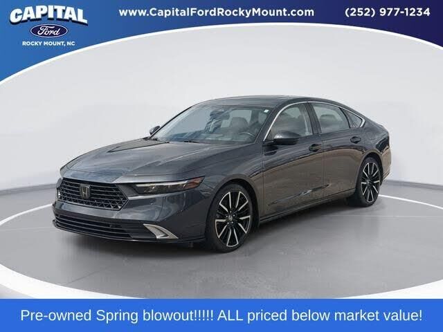 2023 Honda Accord Hybrid Touring — photo 1 of 1