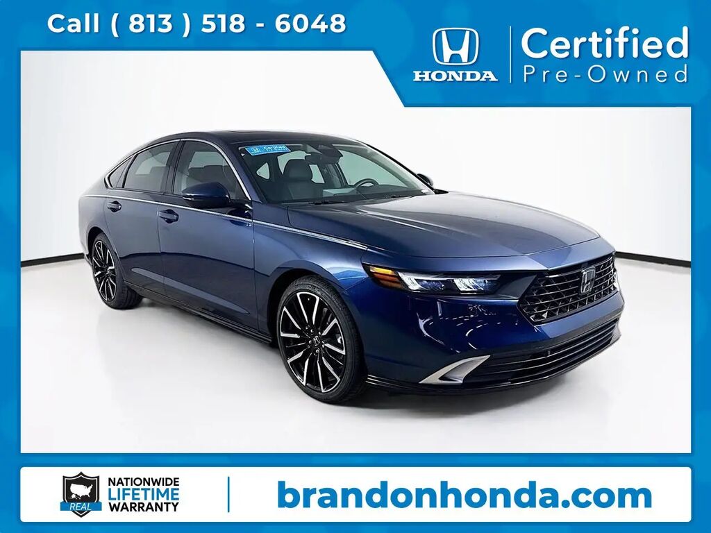 2025 Honda Accord Hybrid Touring — photo 1 of 9