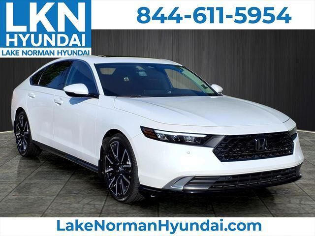 2023 Honda Accord Hybrid Touring