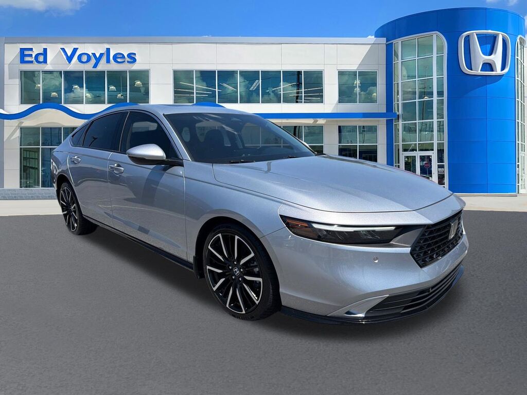 2025 Honda Accord Hybrid HYBRID TOURING — photo 1 of 7