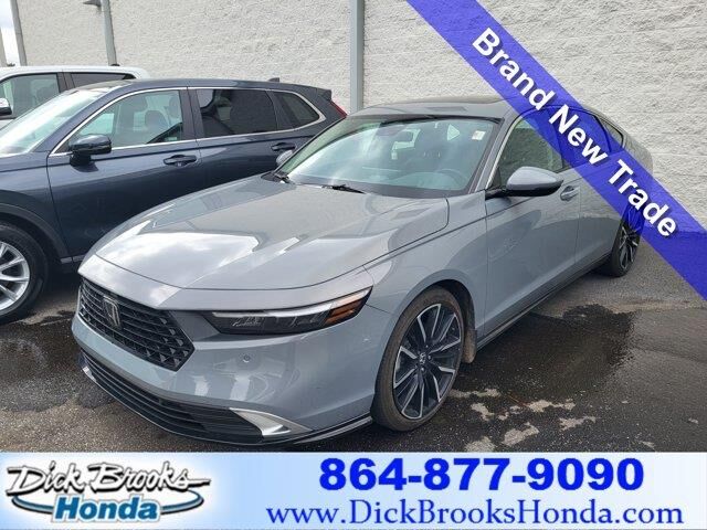 2025 Honda Accord Hybrid Touring