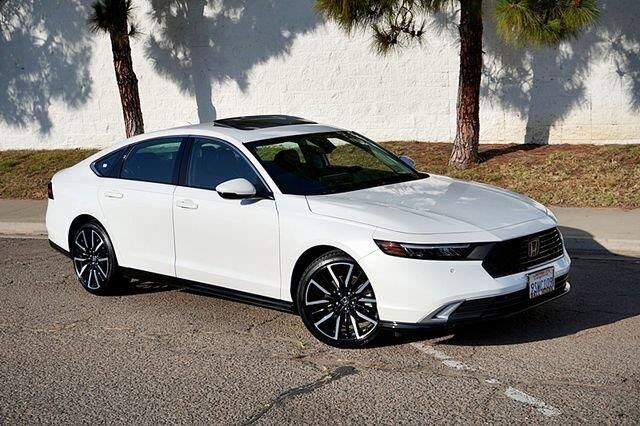 2025 Honda Accord Hybrid Touring