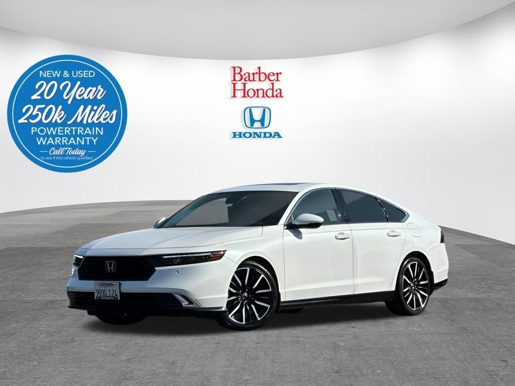 2025 Honda Accord Hybrid Touring — photo 1 of 13