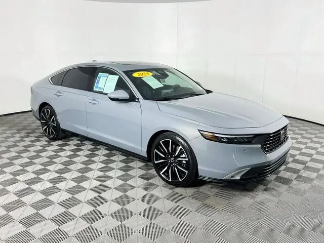 2025 Honda Accord Hybrid Touring