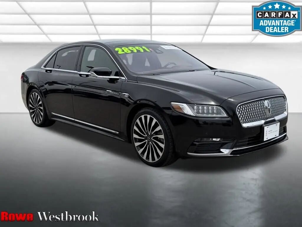 2019 Lincoln Continental Black Label — photo 1 of 12