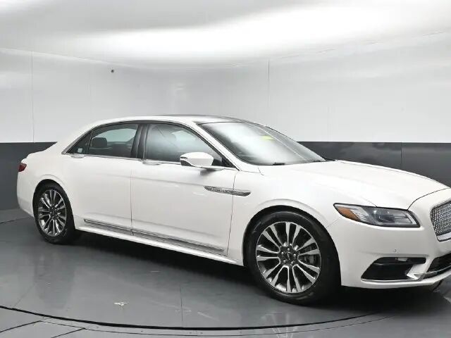 2017 Lincoln Continental Reserve