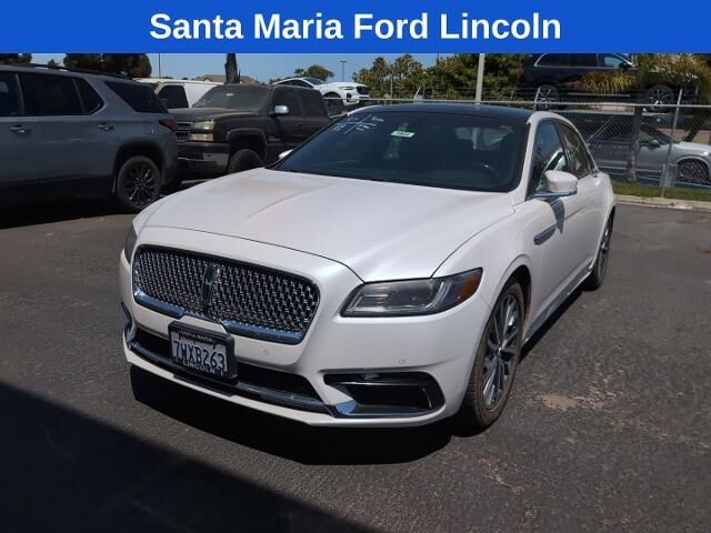2017 Lincoln Continental Select