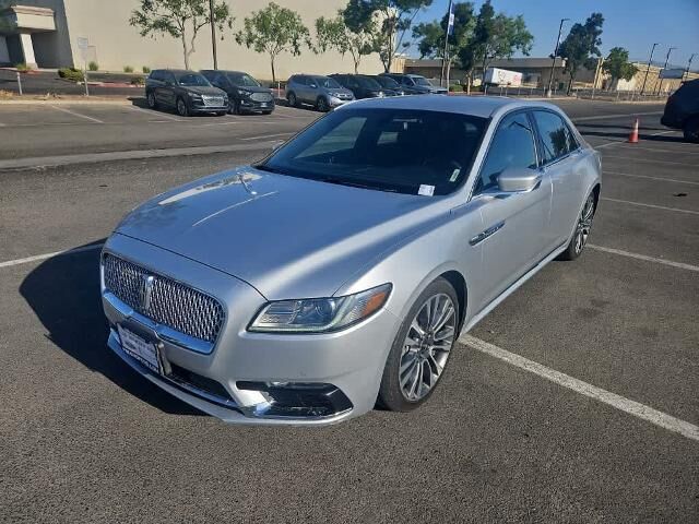 2017 Lincoln Continental Select