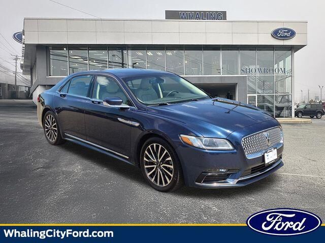 2017 Lincoln Continental Select