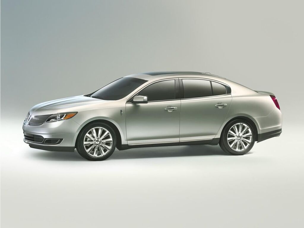 2015 Lincoln MKS Base — photo 1 of 1