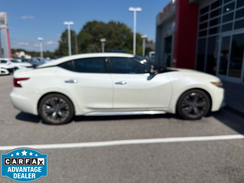 2016 Nissan Maxima 3.5 SL — photo 1 of 2