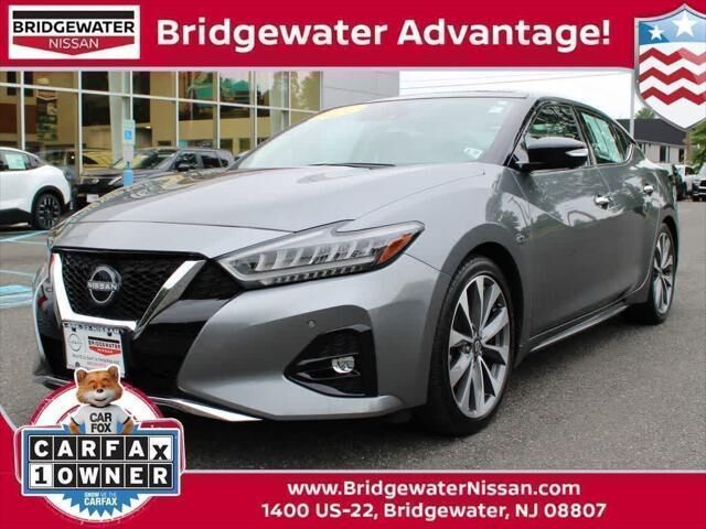 2023 Nissan Maxima 3.5 Platinum — photo 1 of 13