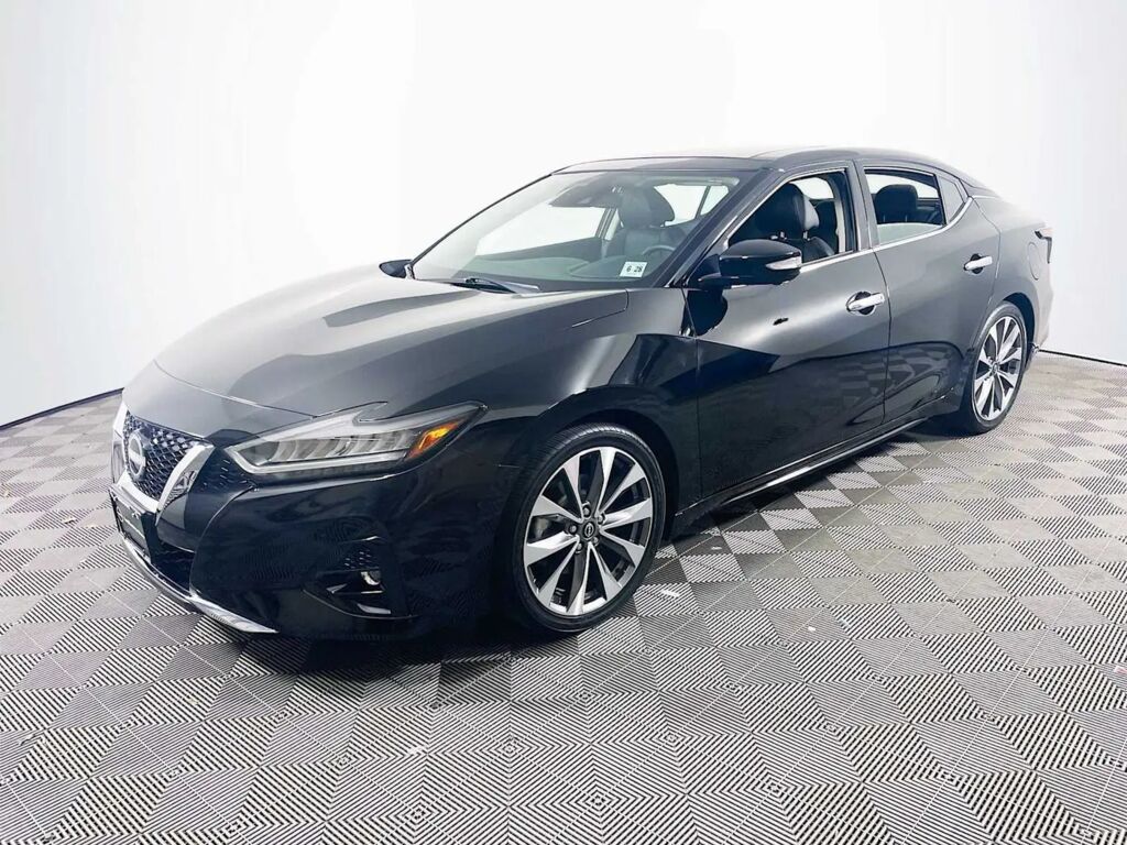 2023 Nissan Maxima 3.5 Platinum — photo 1 of 13
