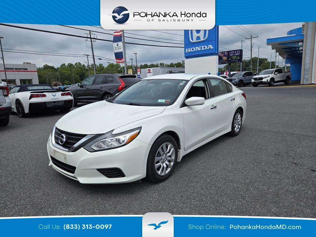 2017 Nissan Altima 2.5 S — photo 1 of 13
