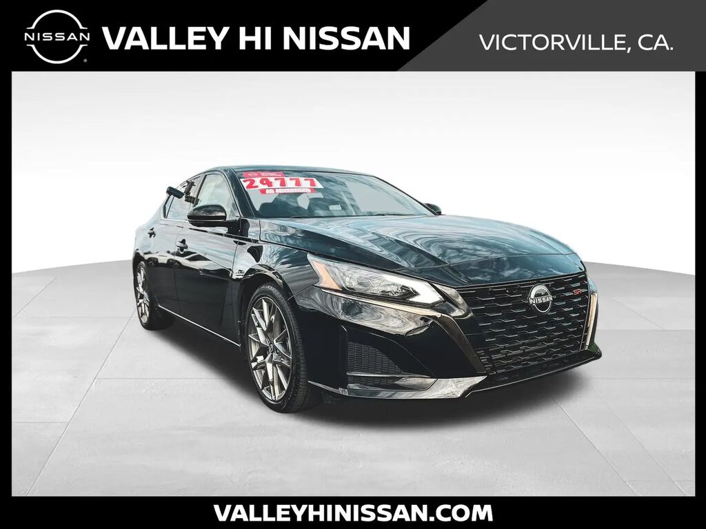 2024 Nissan Altima 2.0 SR