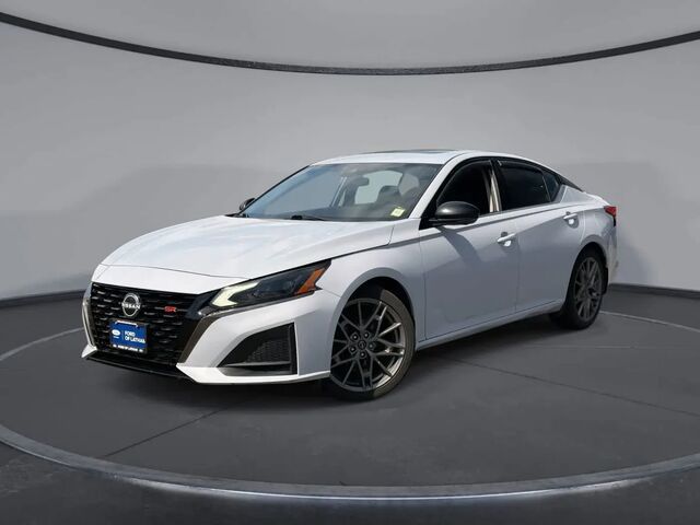 2023 Nissan Altima 2.0 SR