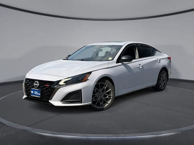 2023 Nissan Altima 2.0 SR