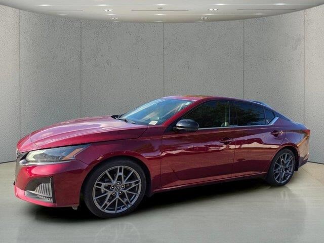 2024 Nissan Altima 2.0 SR