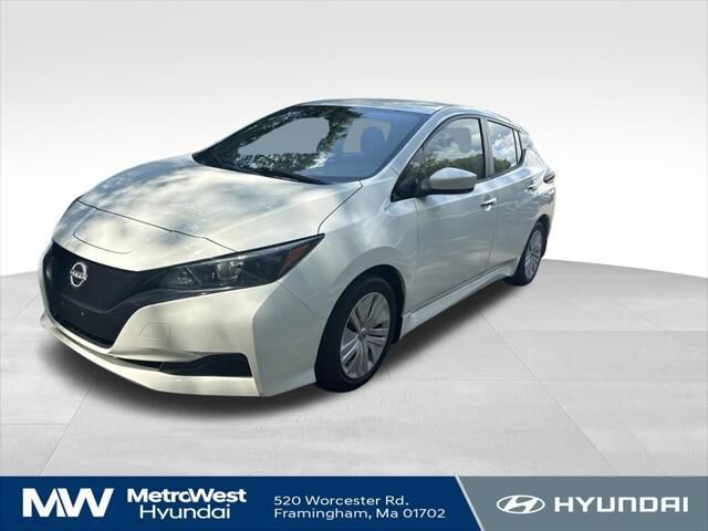 2023 Nissan LEAF S