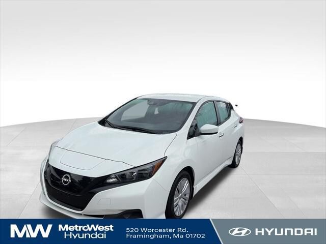 2023 Nissan LEAF S