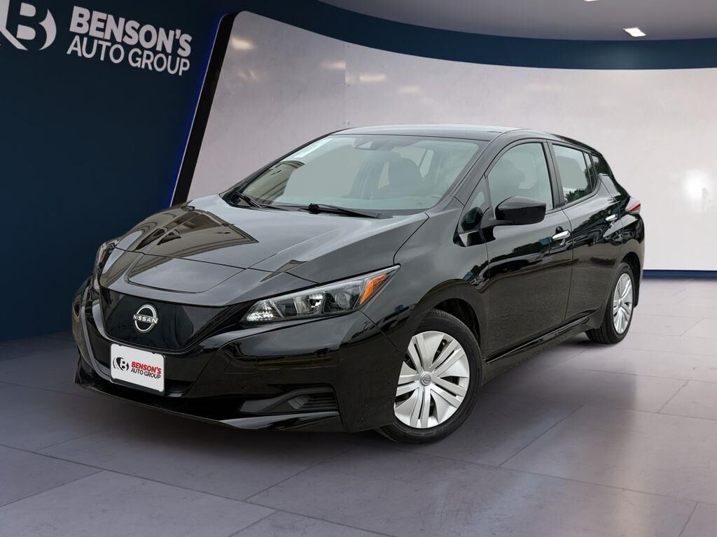 2023 Nissan LEAF S
