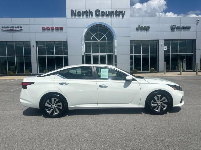 2022 Nissan Altima 2.5 S