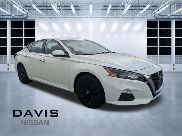 2022 Nissan Altima 2.5 S