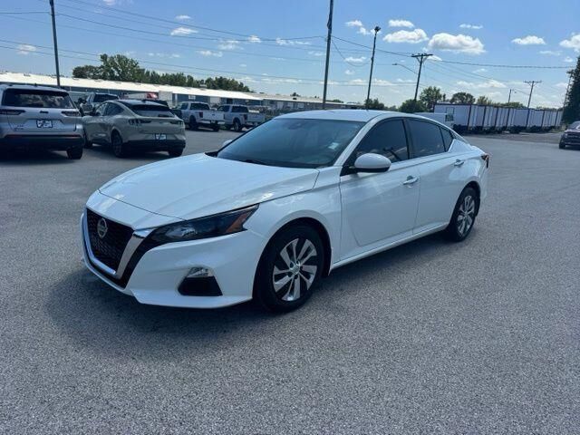 2022 Nissan Altima 2.5 S