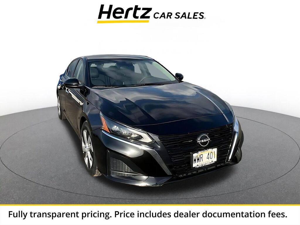 2023 Nissan Altima 2.5 S — photo 1 of 1
