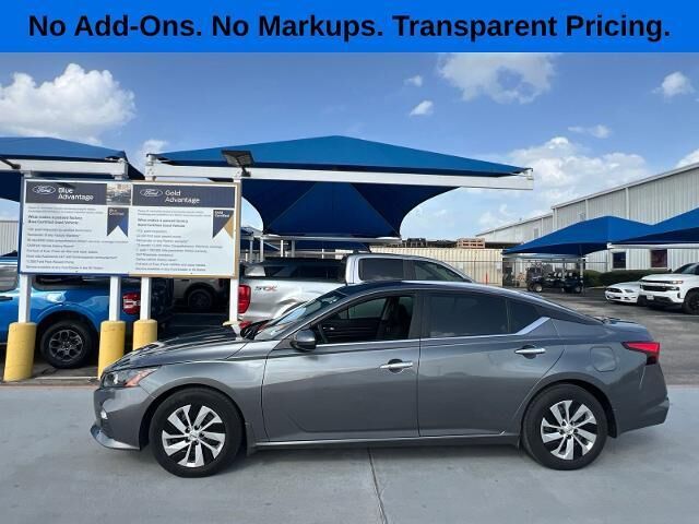 2022 Nissan Altima 2.5 S