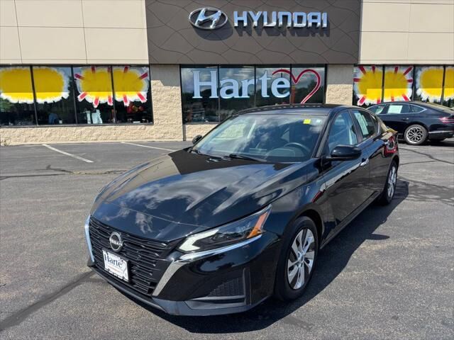 2024 Nissan Altima 2.5 S