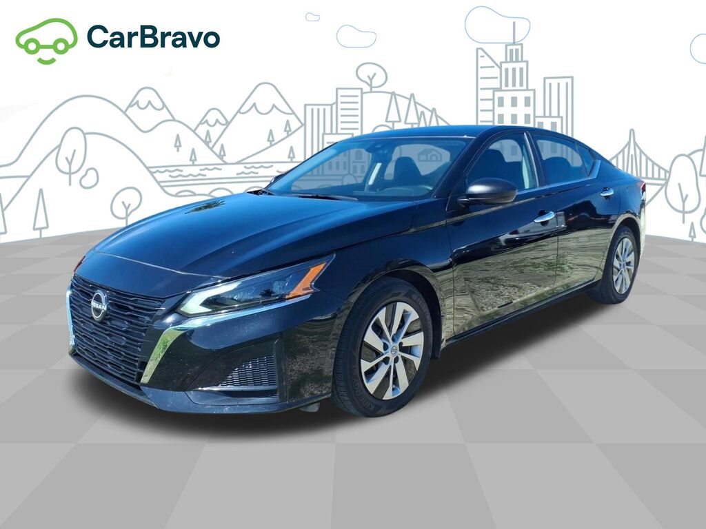2024 Nissan Altima S FWD — photo 1 of 7