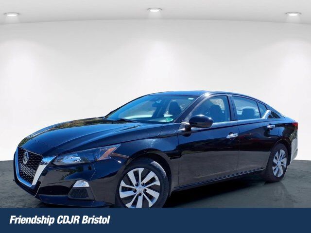 2022 Nissan Altima 2.5 S