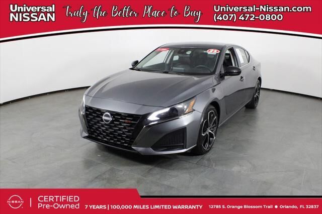 2025 Nissan Altima 2.5 SR — photo 1 of 11