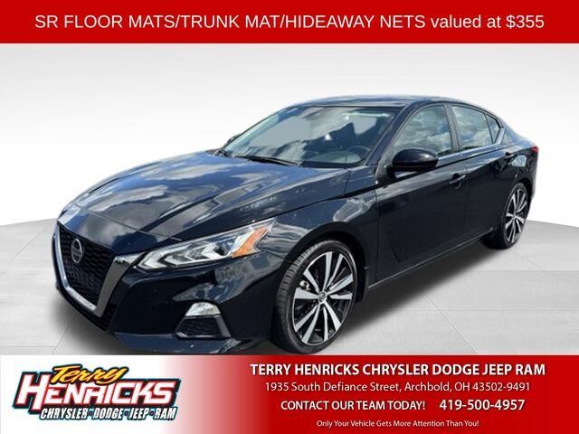 2022 Nissan Altima 2.5 SR