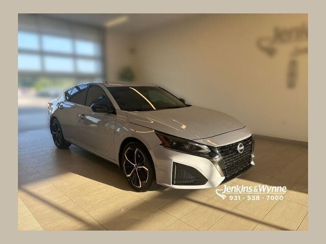 2024 Nissan Altima 2.5 SR