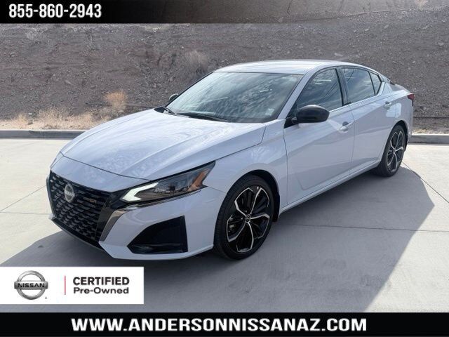 2025 Nissan Altima SR