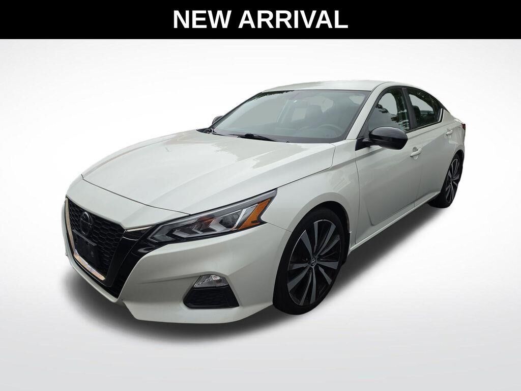 2019 Nissan Altima 2.5 SR — photo 1 of 5