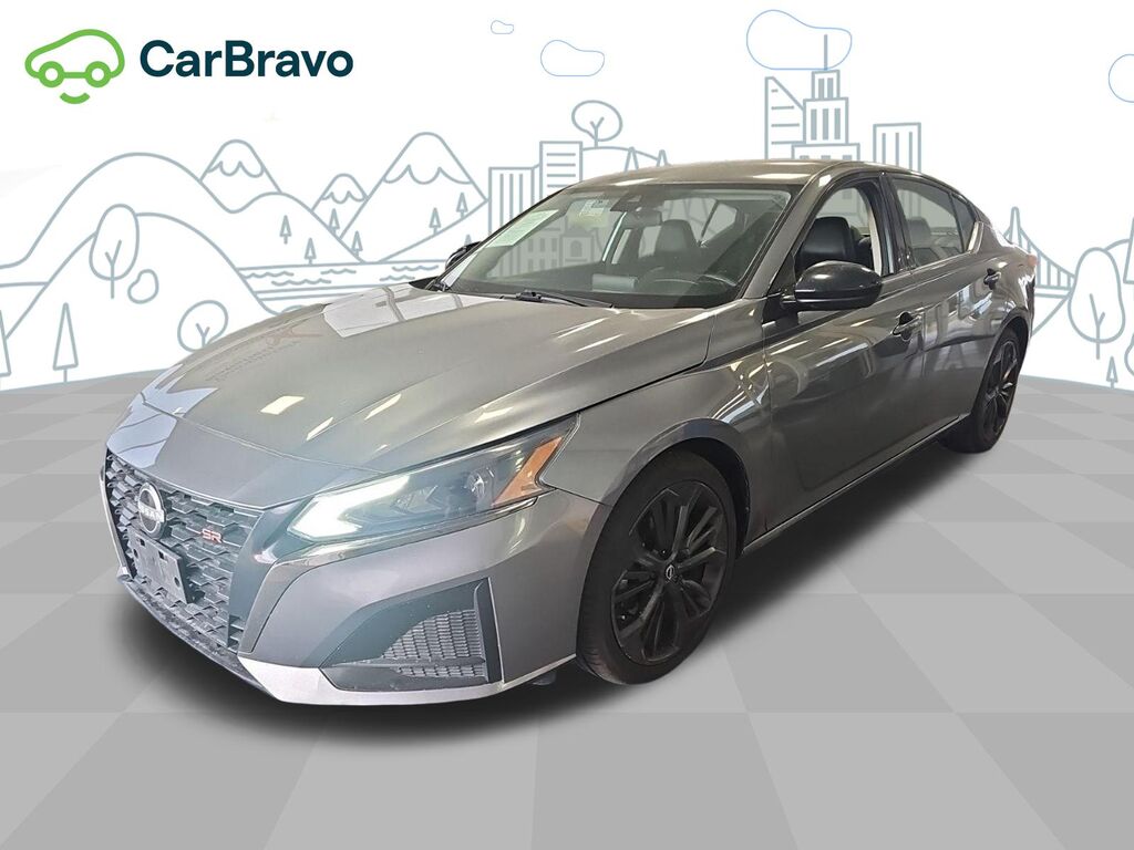 2023 Nissan Altima 2.5 SR — photo 1 of 7