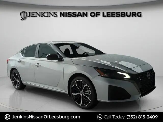 2025 Nissan Altima 2.5 SR
