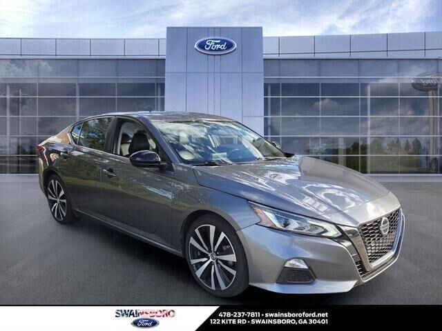2022 Nissan Altima 2.5 SR
