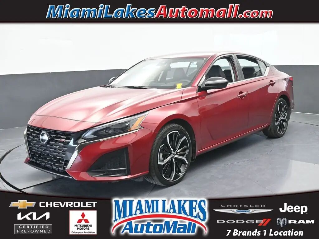 2024 Nissan Altima 2.5 SR — photo 1 of 13
