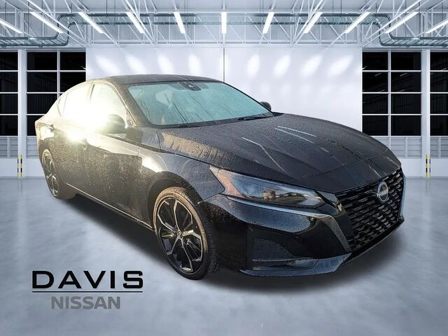 2025 Nissan Altima 2.5 SR