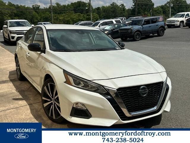 2022 Nissan Altima 2.5 SR