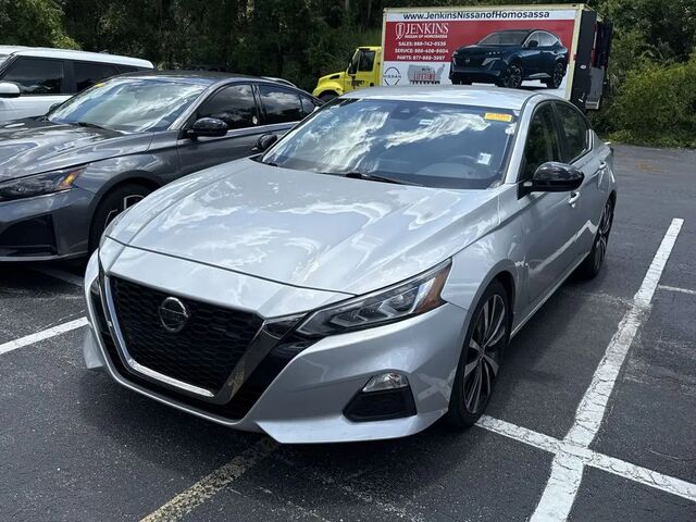 2022 Nissan Altima 2.5 SR