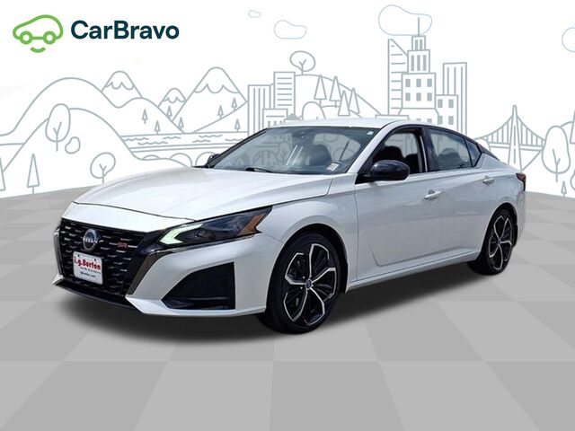 2023 Nissan Altima SR FWD