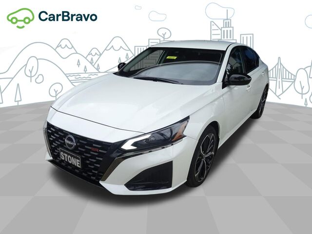 2023 Nissan Altima SR FWD