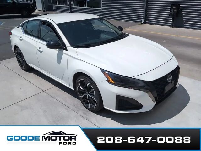 2024 Nissan Altima 2.5 SR