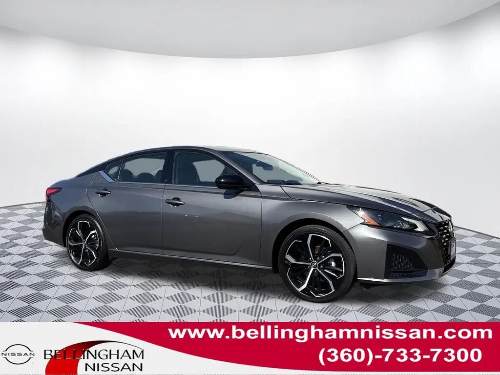 2024 Nissan Altima 2.5 SR — photo 1 of 13